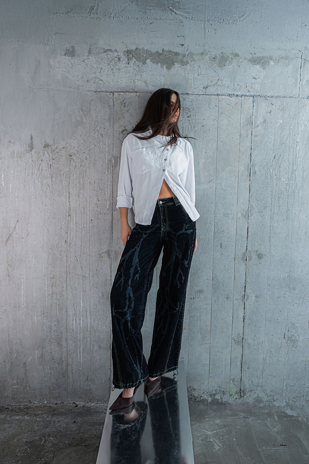 CAMISA ASIMETRICA ESENCIAL