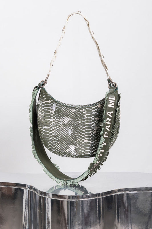 A TRAVÉS DE MI HANDBAG