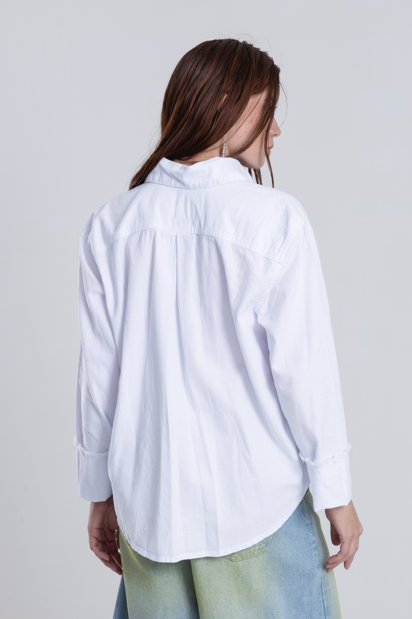 CAMISA ASIMETRICA ESENCIAL